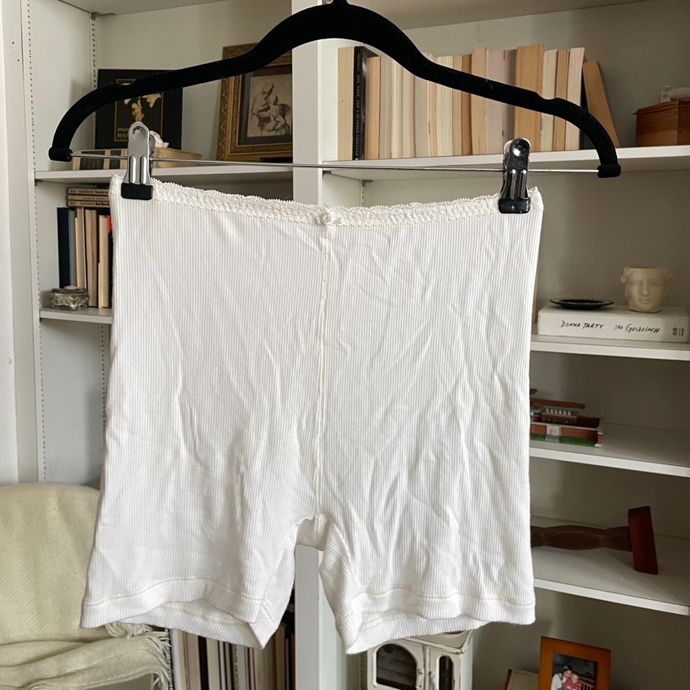 SKIMS Soft Lounge Lace Trim Wide Leg Lounge Pants - Picture 7 of 7